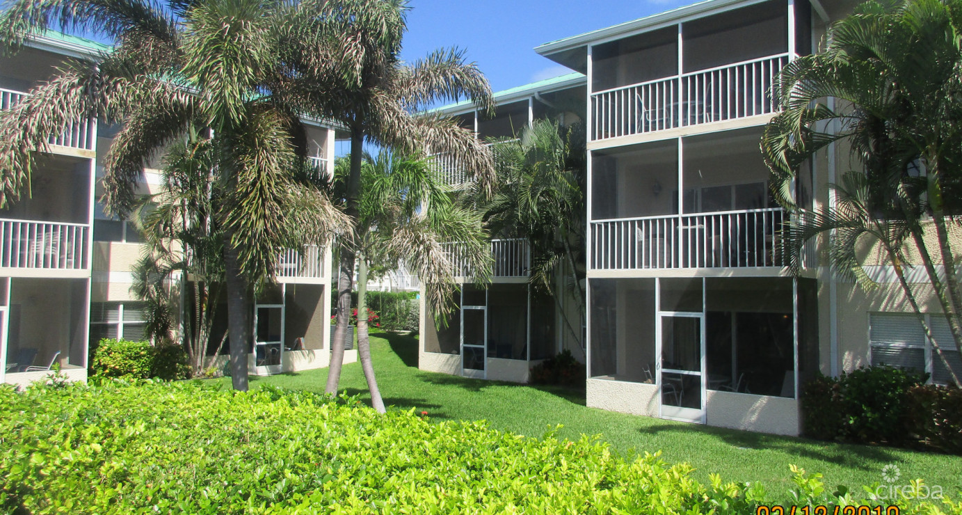 Plantation Village Beach Resort