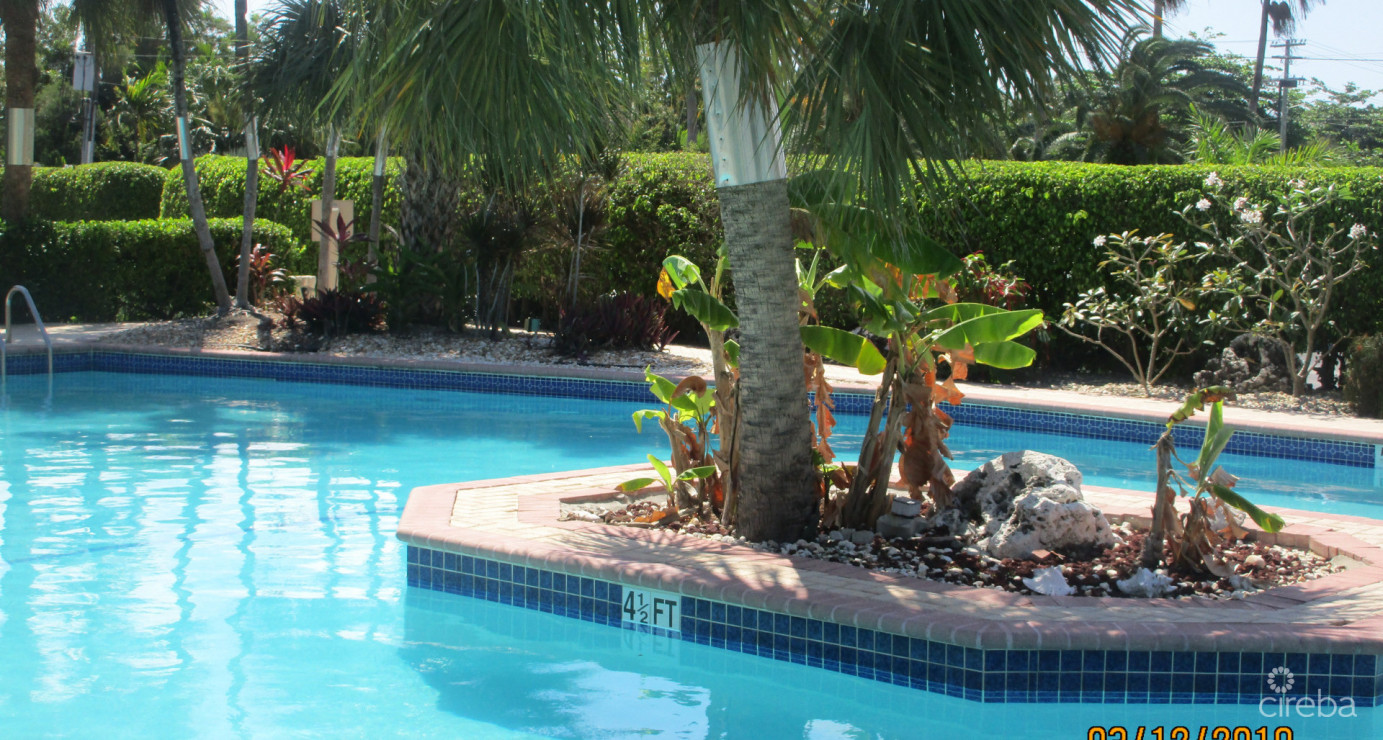 Plantation Village Beach Resort