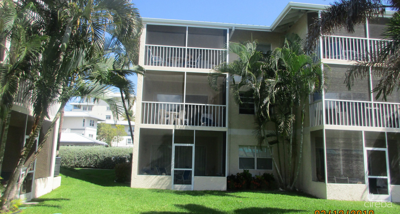 Plantation Village Beach Resort