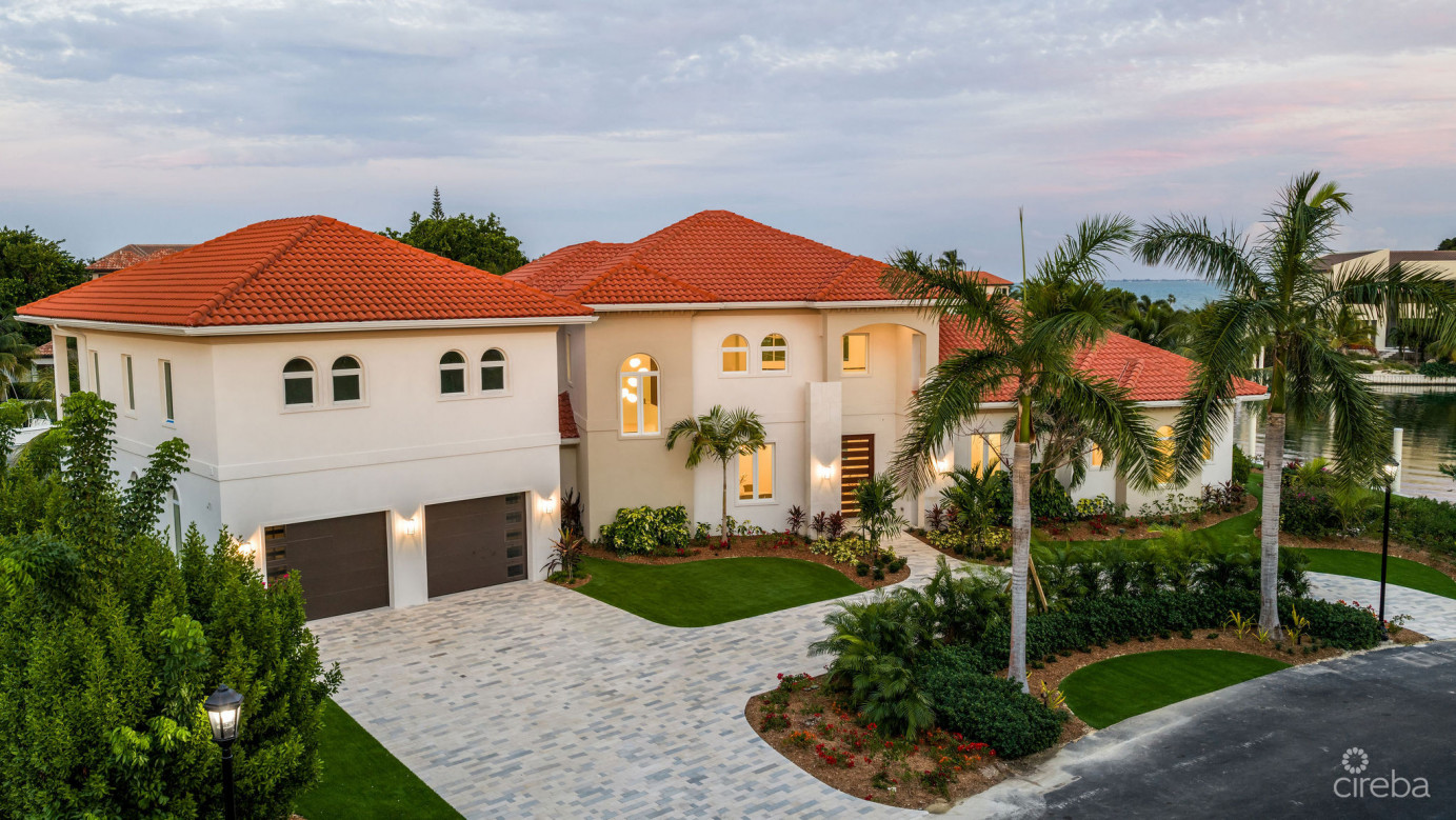 Vista Del Mar  A Reimagined Waterfront Estate