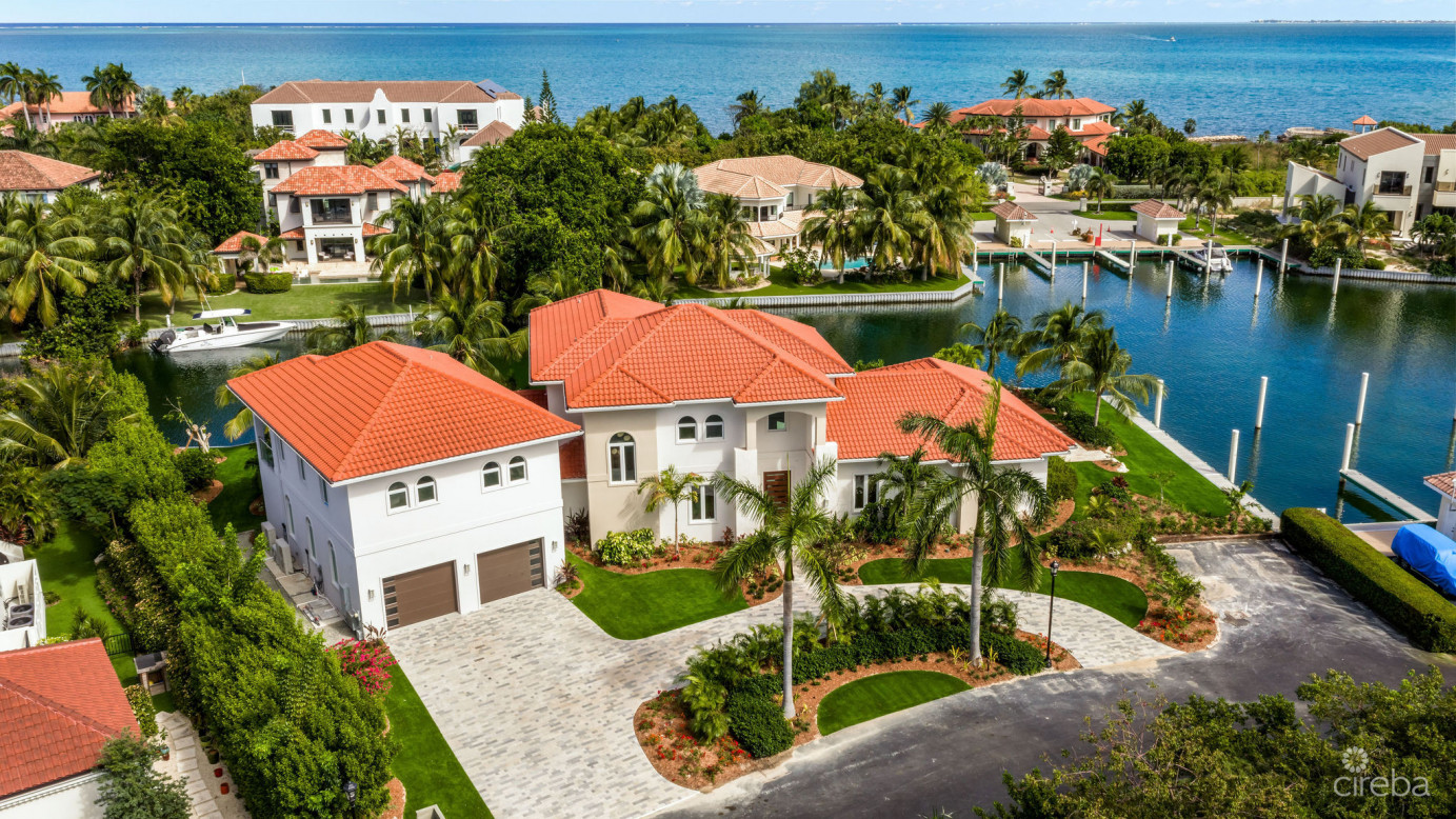 Vista Del Mar  A Reimagined Waterfront Estate