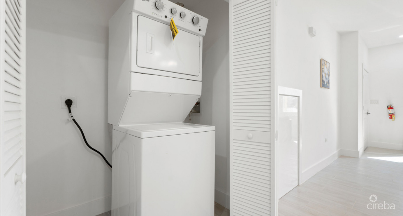 Brand New Hinds Way Duplex - Unit 1 And 2 (4 Bed, 4 Bath)