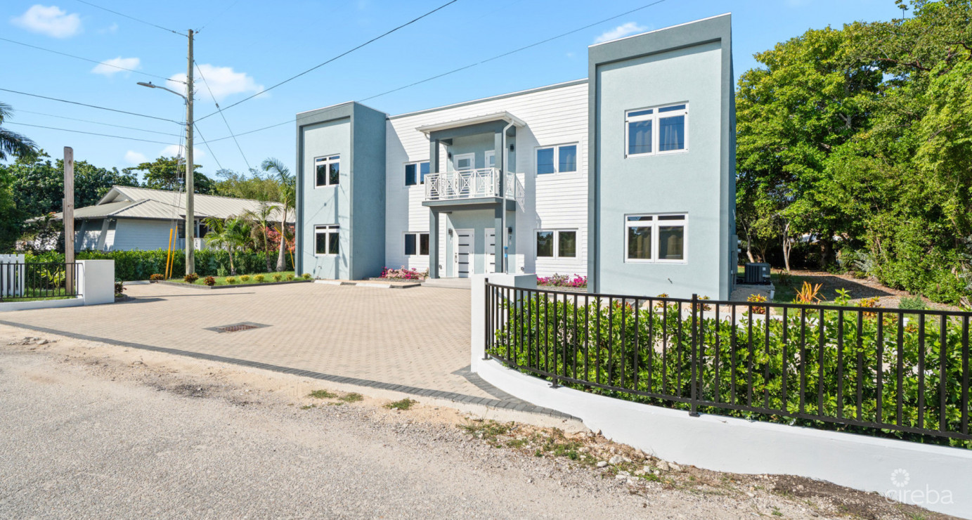 Brand New Hinds Way Duplex - Unit 1 And 2 (4 Bed, 4 Bath)