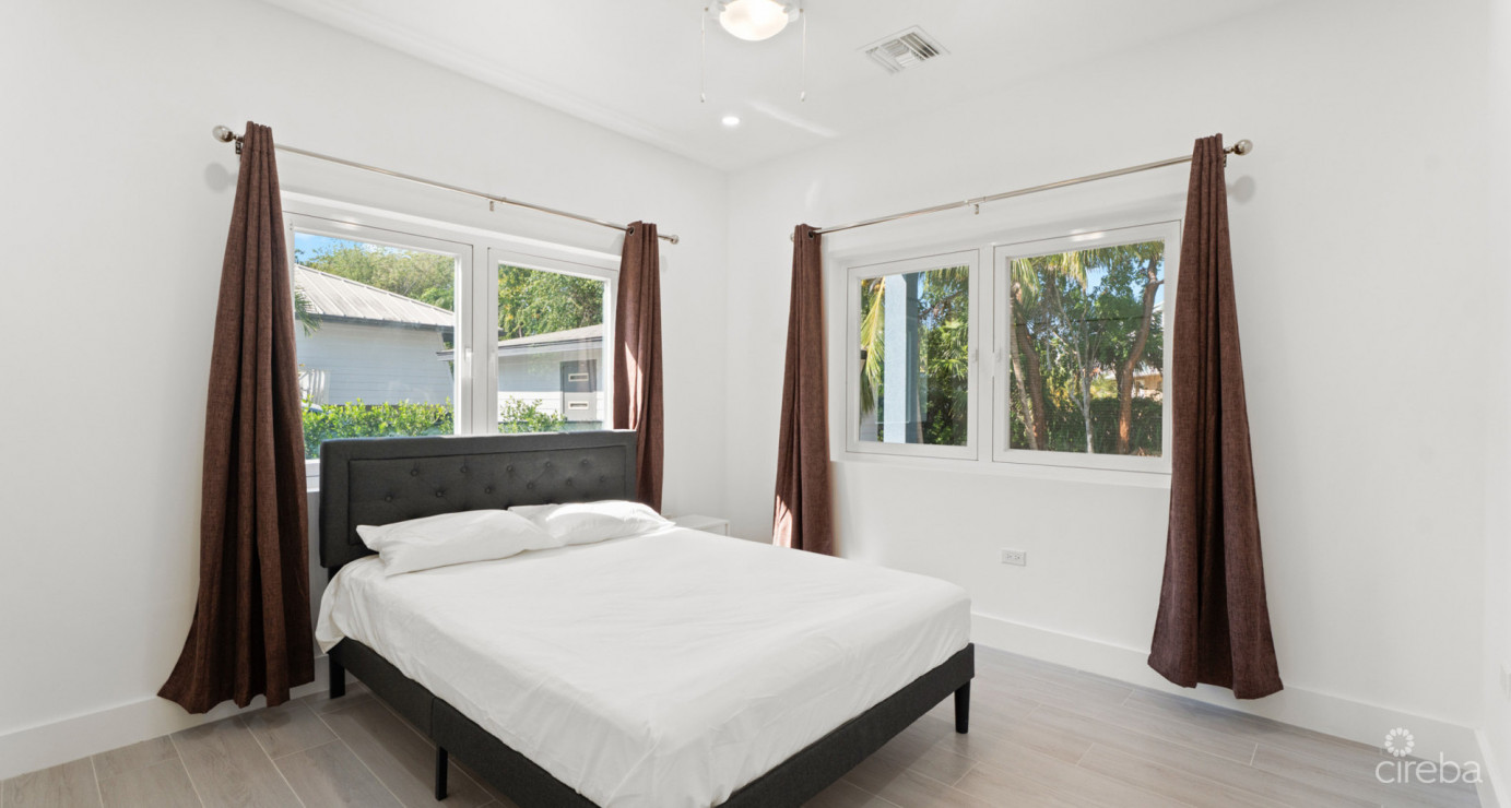 Brand New Hinds Way Duplex - Unit 1 (4 Bed, 4 Bath)