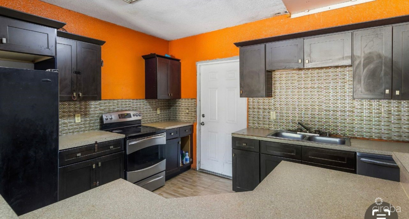 West Bay Multi Unit Income Producing Property