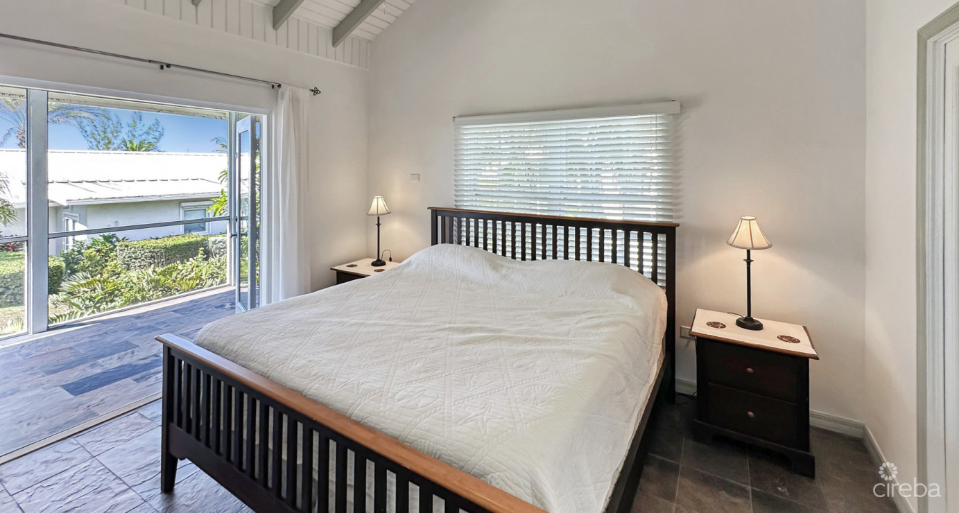 Prospect Reef #7 Oceanfront Cottage