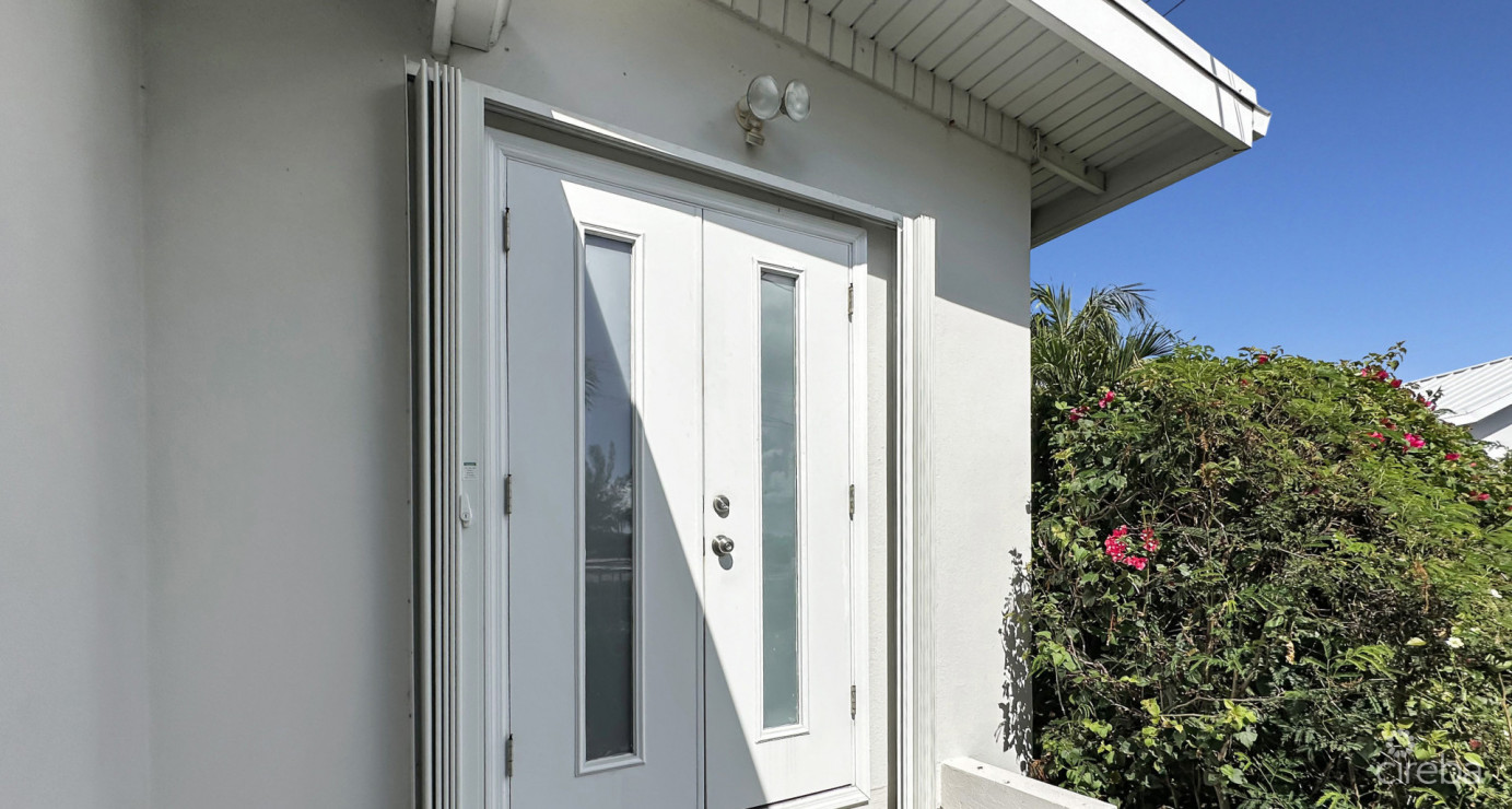 Prospect Reef #7 Oceanfront Cottage