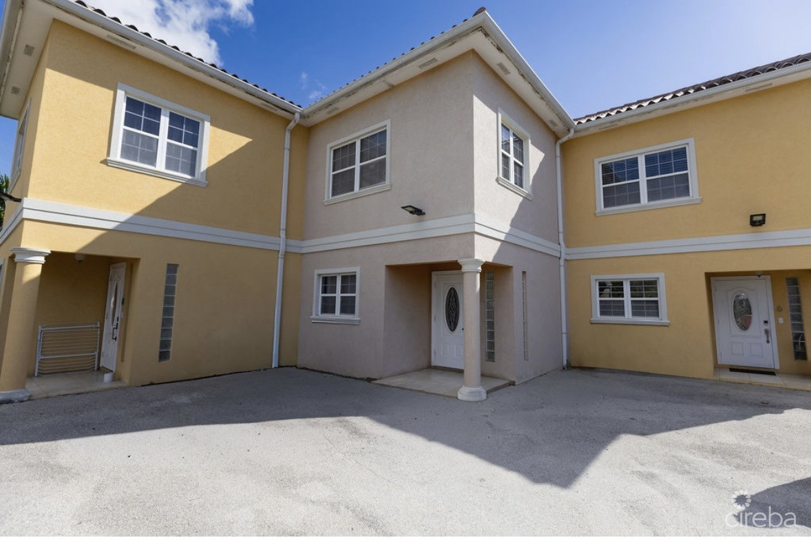 Lower Valley Luxury Townhouse