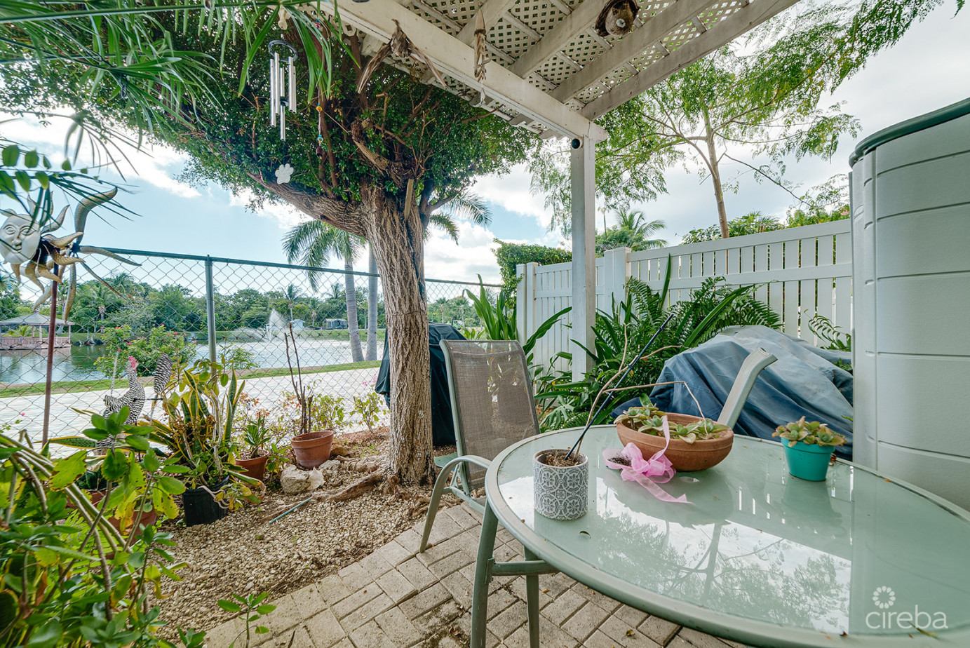 Fountain Court 2 Bed 2.5 Bath