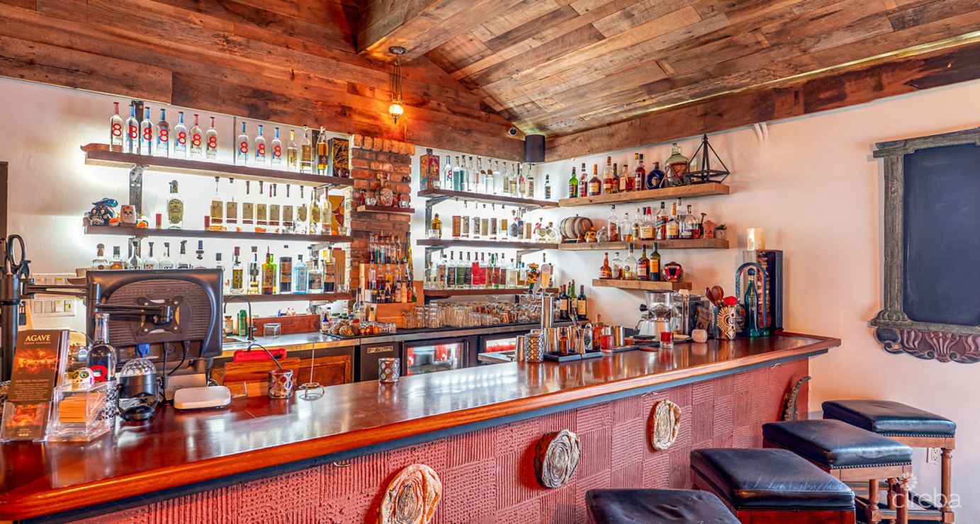 Prime Restaurant Building On Bypass - Fully Fitted And Ready To Trade