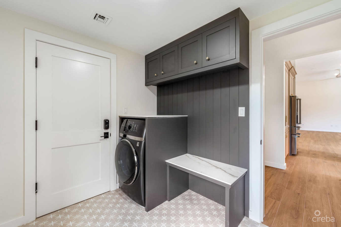 Bel Air Dr, South Sound - Custom New Build