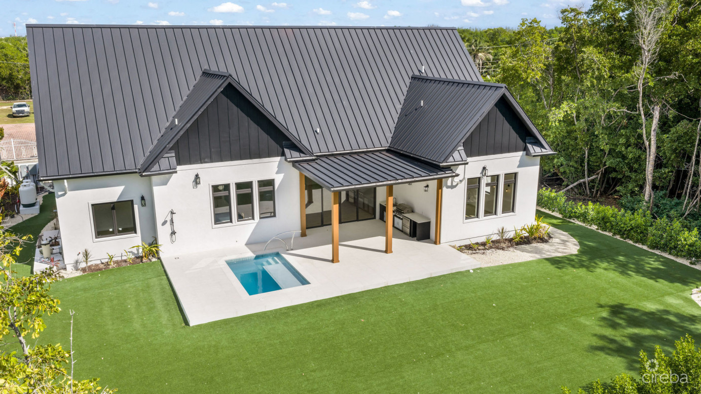 Bel Air Dr, South Sound - Custom New Build