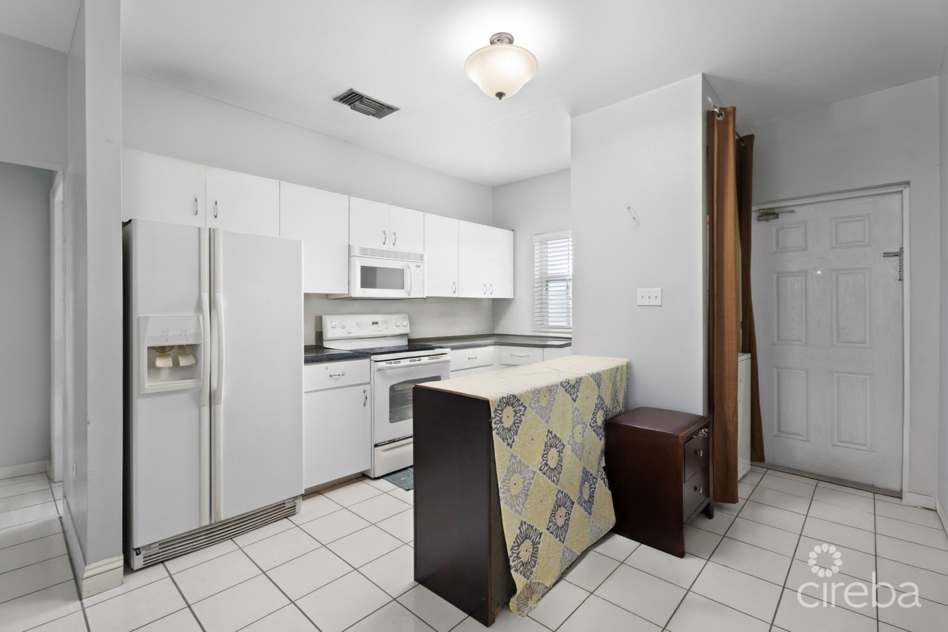 Silver Oaks Condo - 2 Bed, 2 Bath . Second Floor