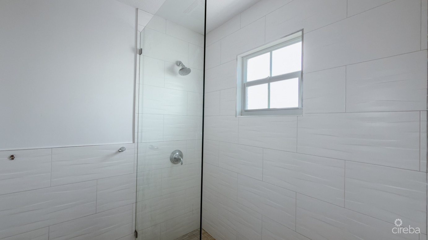 Meadows 2 Bed Townhouse West Bay