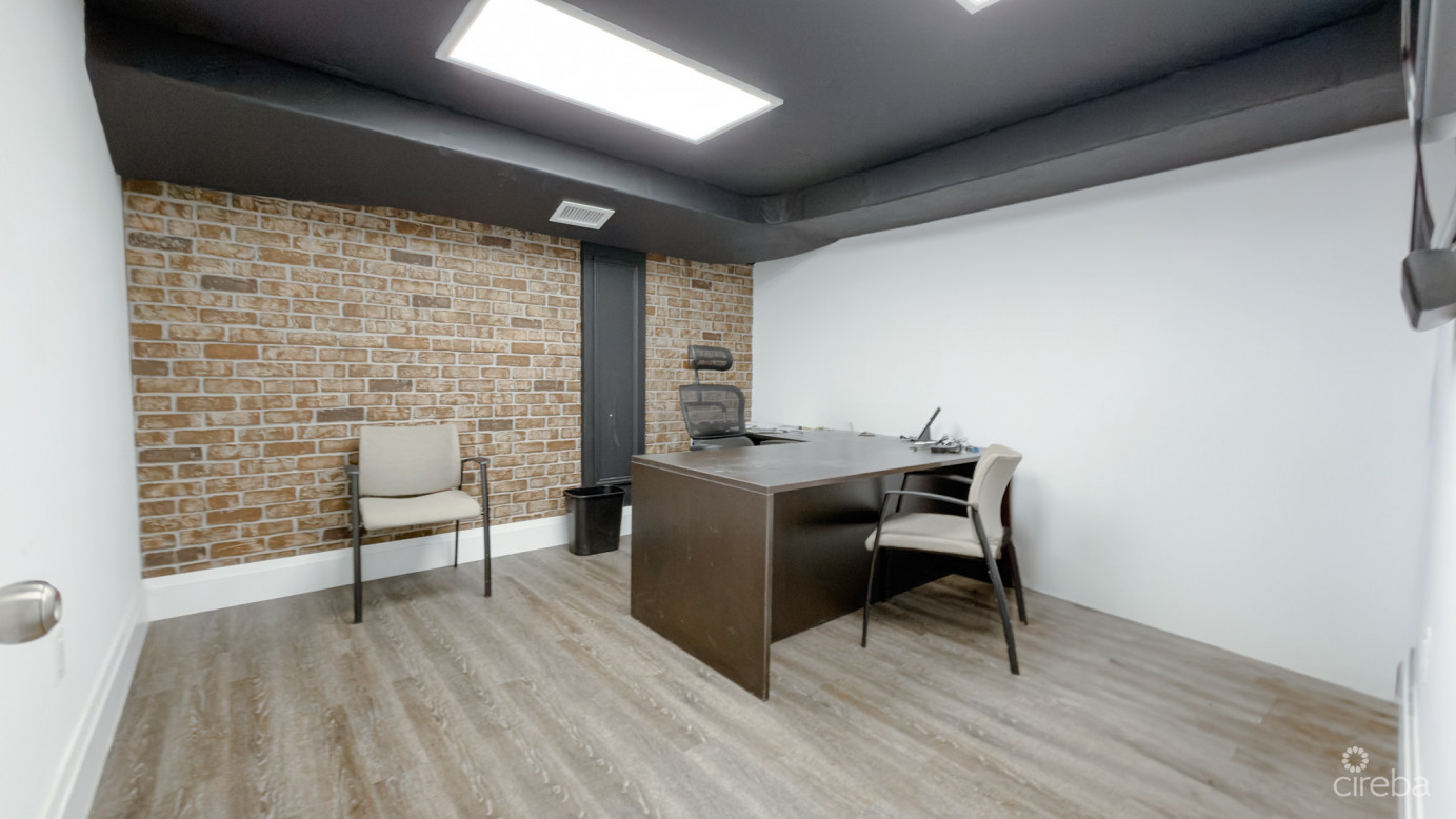 Baracadere Warehouse And Office