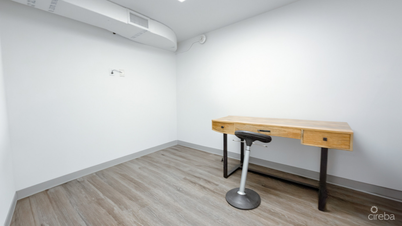 Baracadere Warehouse And Office