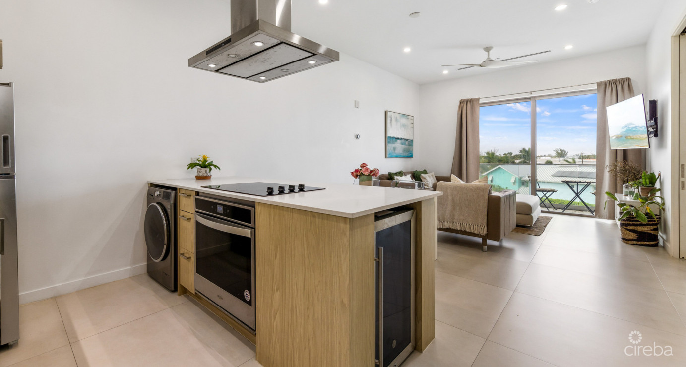 Rare Find At Harbour Walk: One Of Only Two Oversized 1-bed + Den With Exclusive Perks