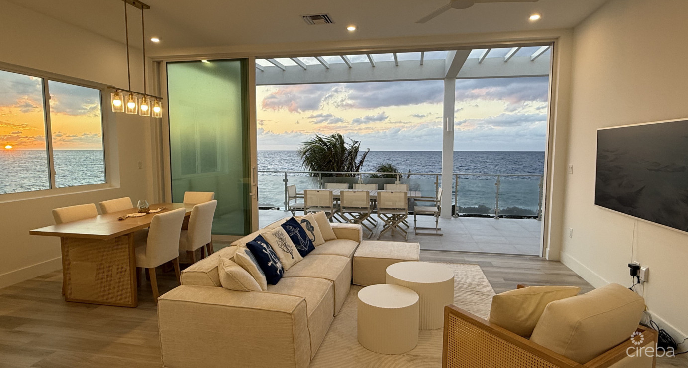 Oceanfront Penthouse- Stunning New 3 Bed- Sunset Point