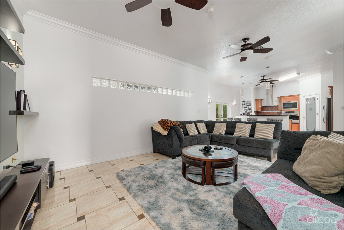 3 Bed Midway Close Family Home