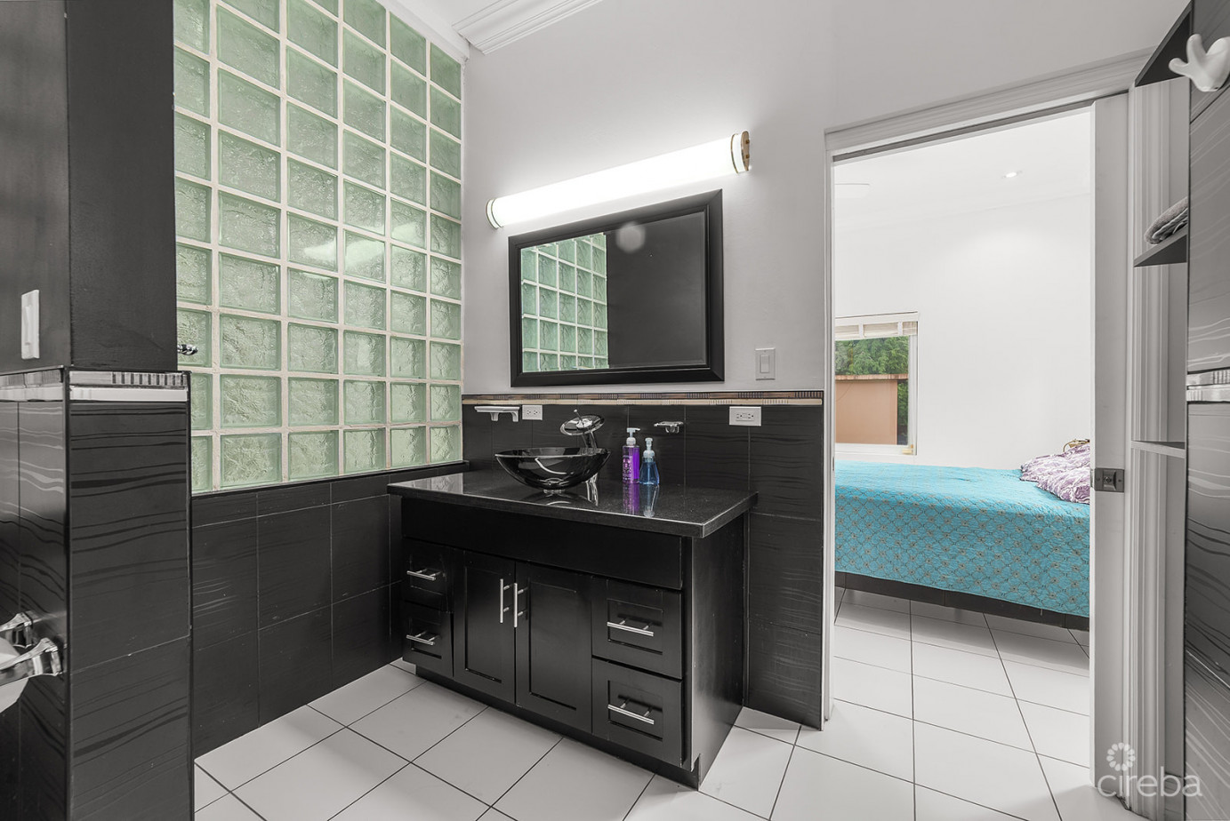 3 Bed Midway Close Family Home