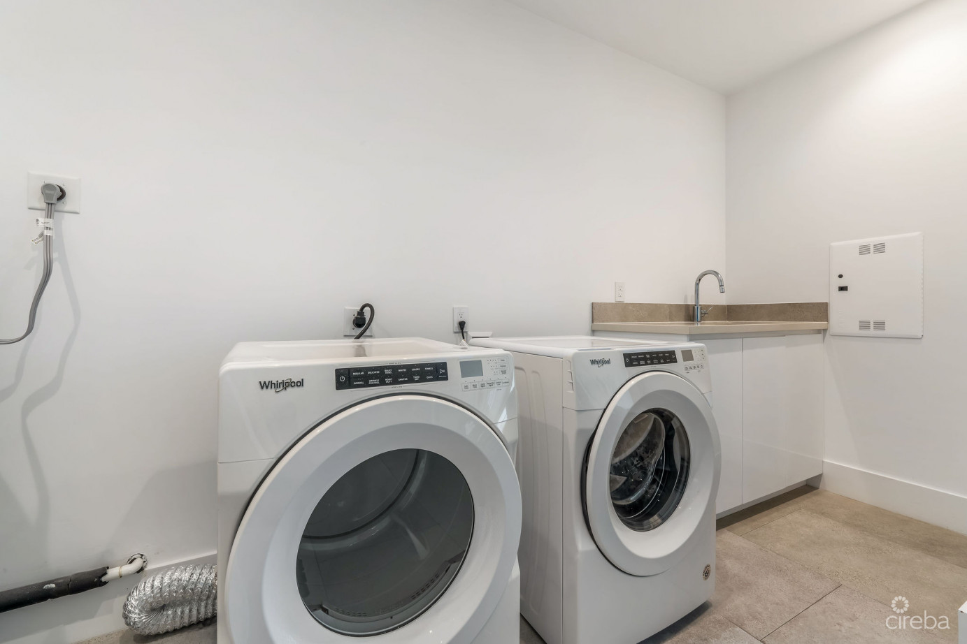 Rum Point Resort 403, Oceanfront Condo