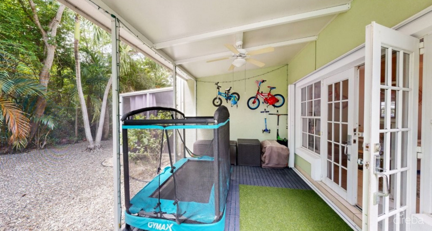 Happy 3 Bed Townhome At Garden Retreat In Gt