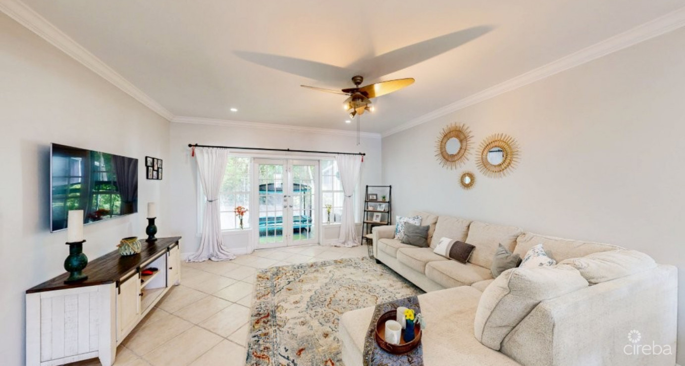 Happy 3 Bed Townhome At Garden Retreat In Gt