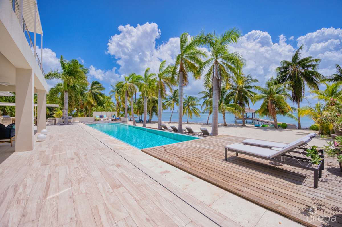 Kai Rose, Cayman Kai Estate