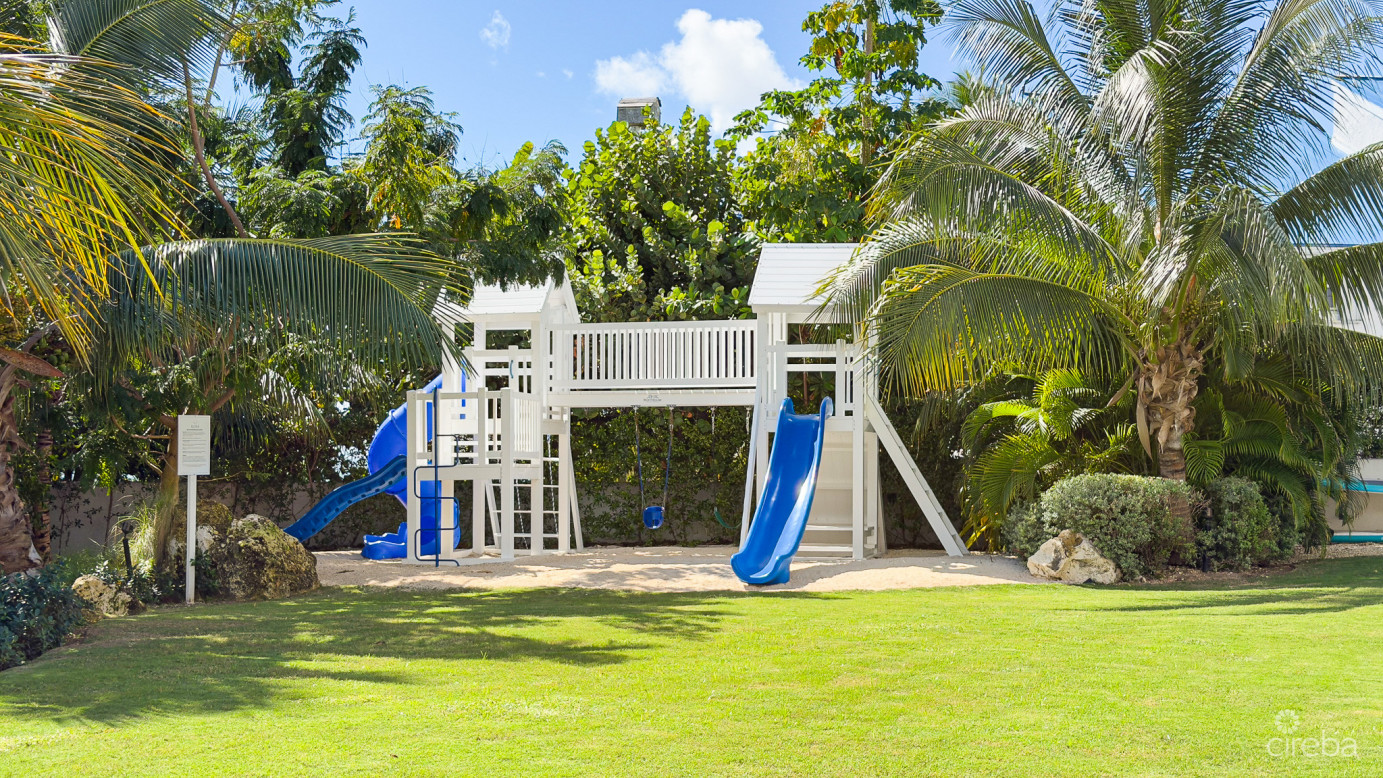 Aura 3 Bed Corner Condo