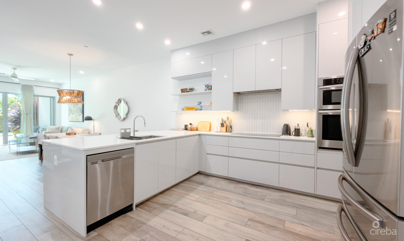 Aura 3 Bed Corner Condo