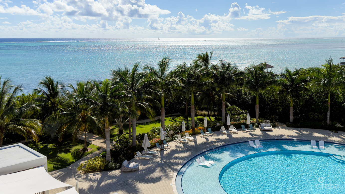 Aura Townhouse 2 Bed Plus Den