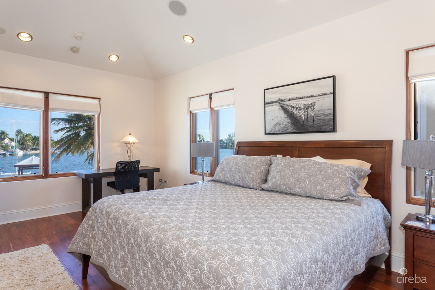 Compound Kai Luxury Estate, Grand Cayman