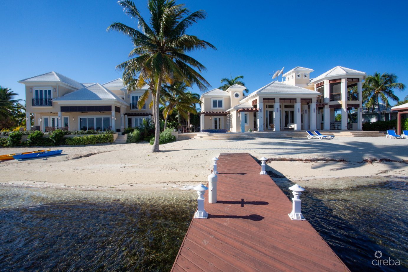Compound Kai Luxury Estate, Grand Cayman