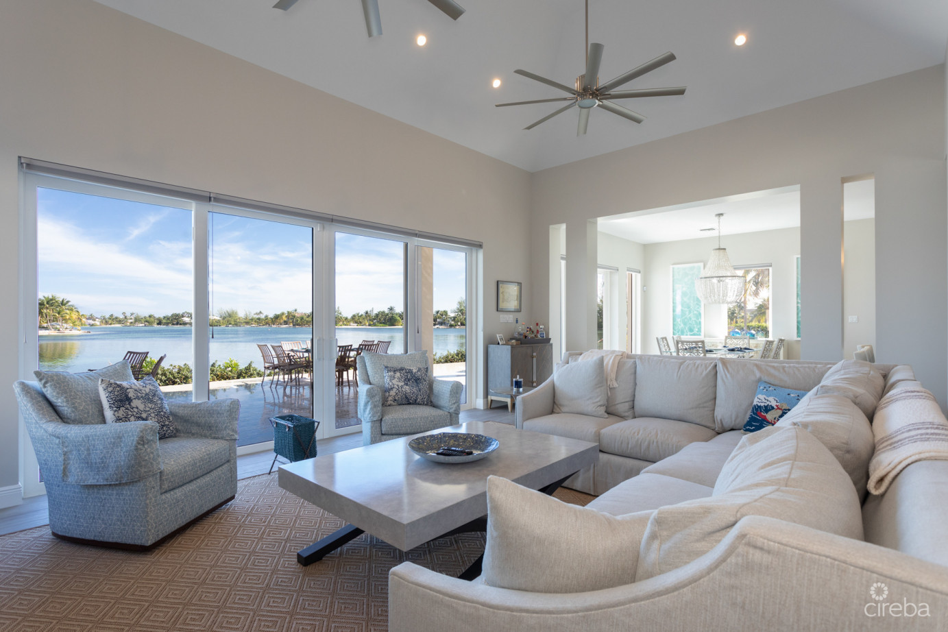 Compound Kai Luxury Estate, Grand Cayman