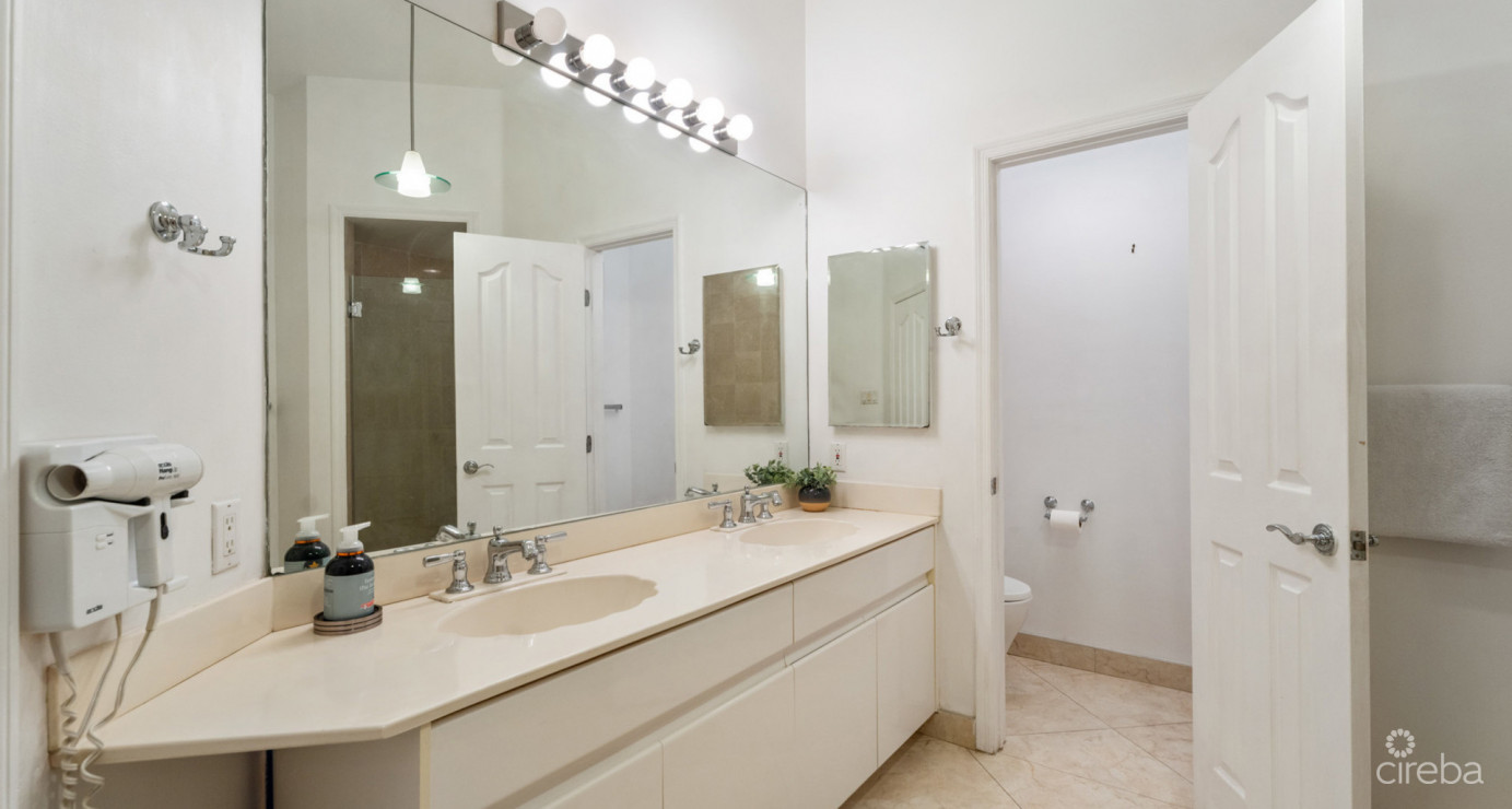 Britannia #630  Seven Mile Corridor - Spacious Corner Unit Canal Front Condo