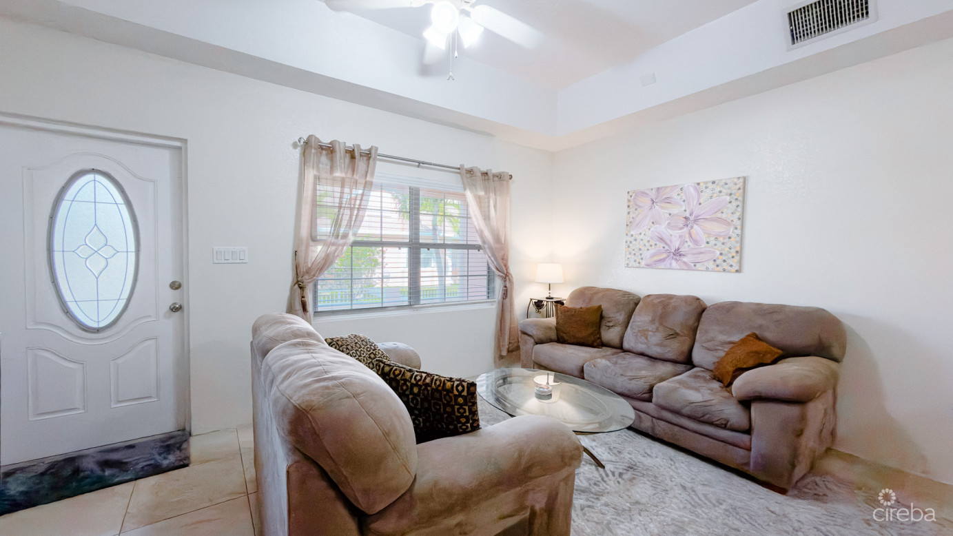 Crest Palms Townhouse