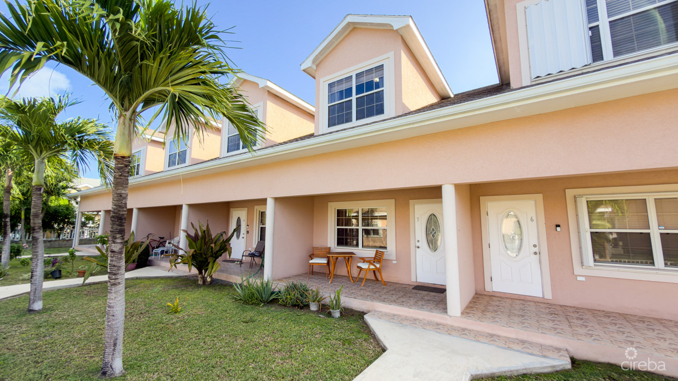 Crest Palms Townhouse