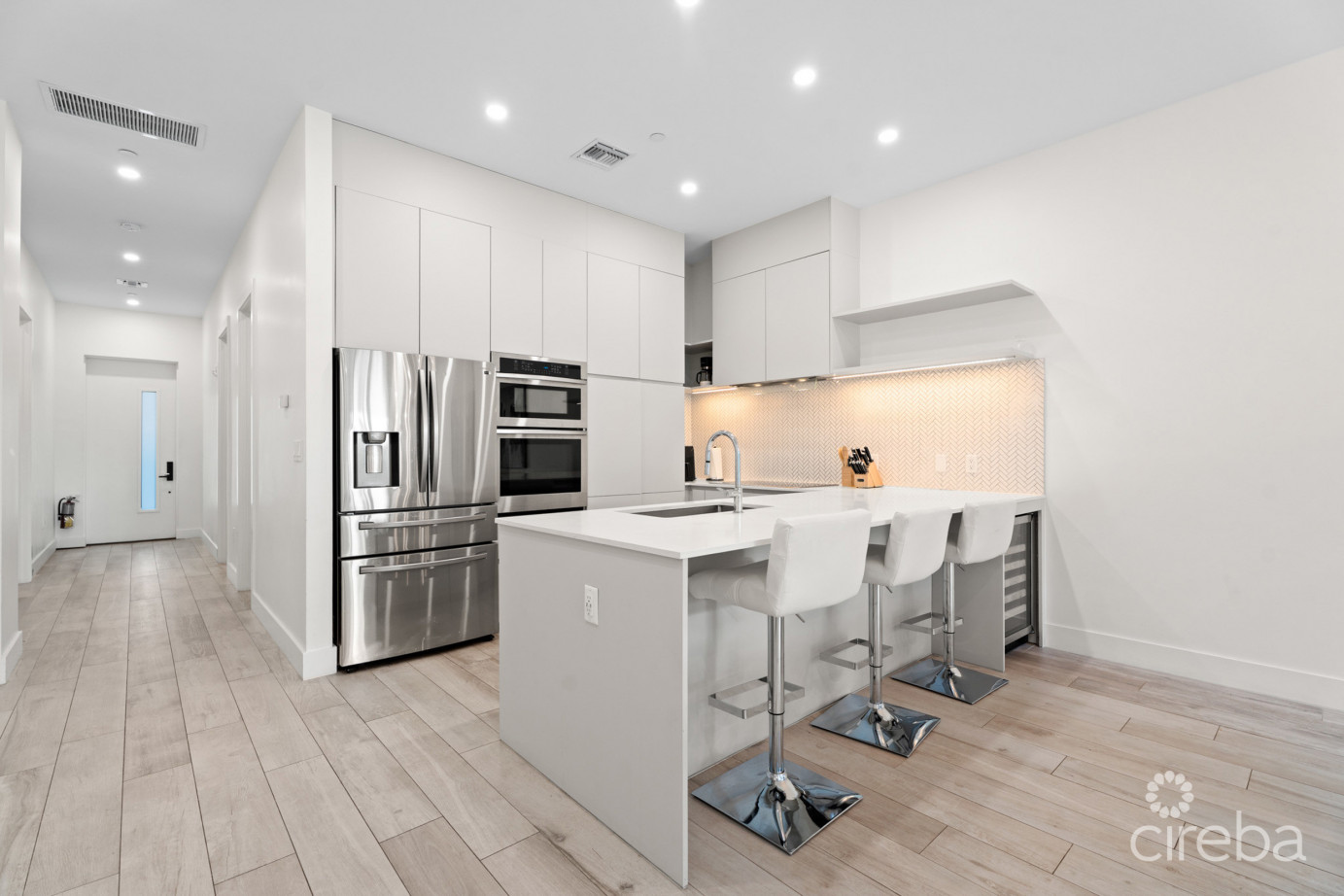 Aura 107, South Sound Condo