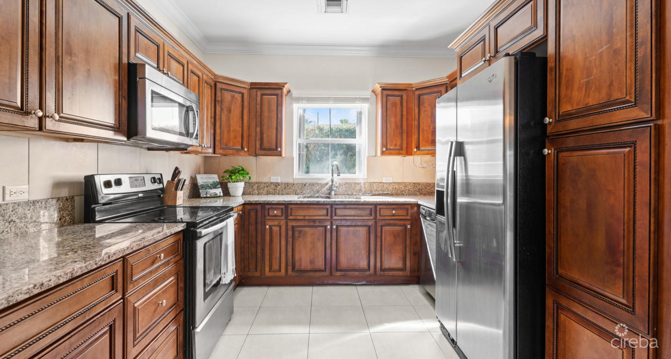 11 Snug Harbour Villas  Lovely 2-bed/ 2-bath Unit In Well-located Community