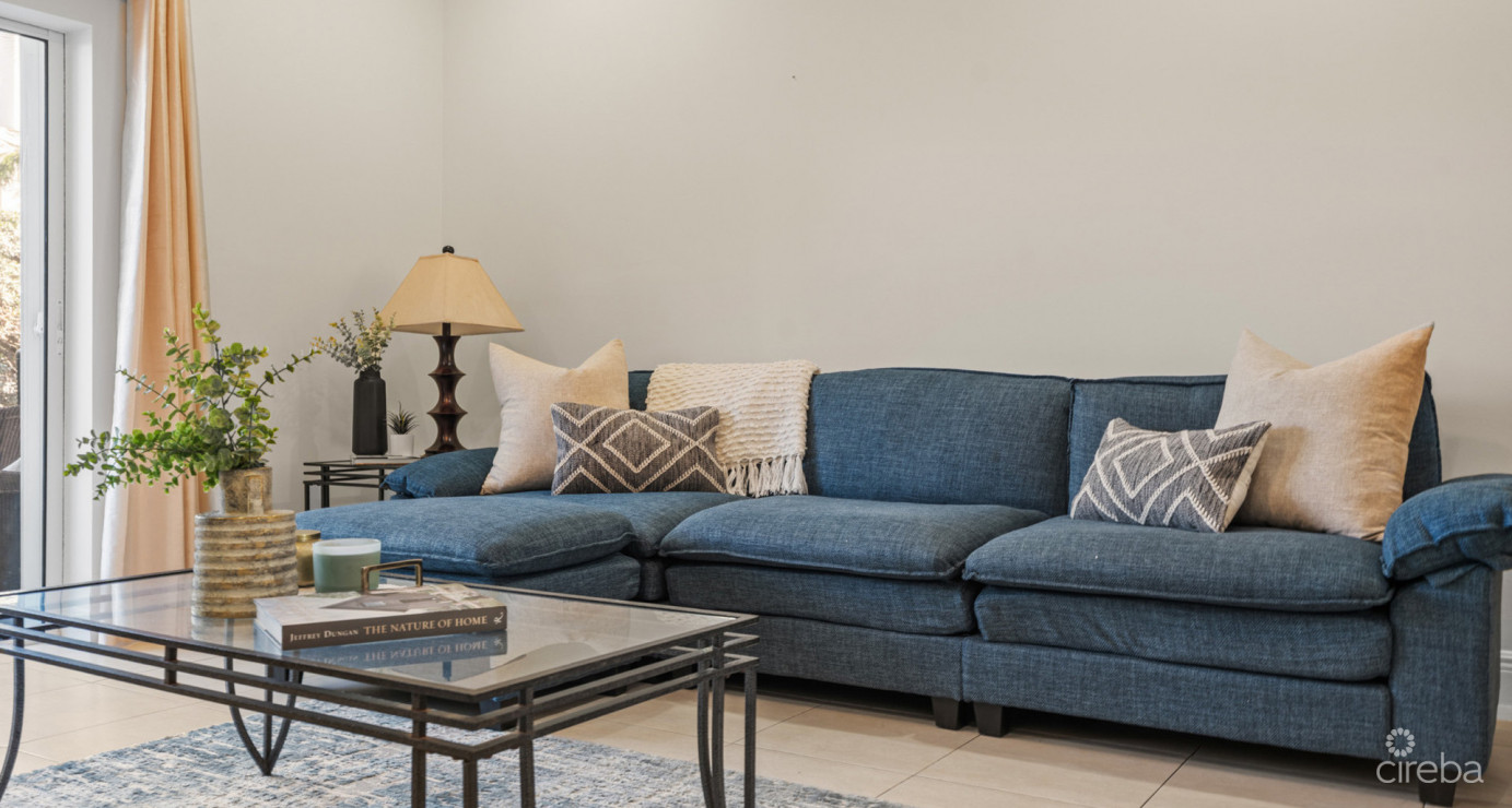 11 Snug Harbour Villas  Lovely 2-bed/ 2-bath Unit In Well-located Community