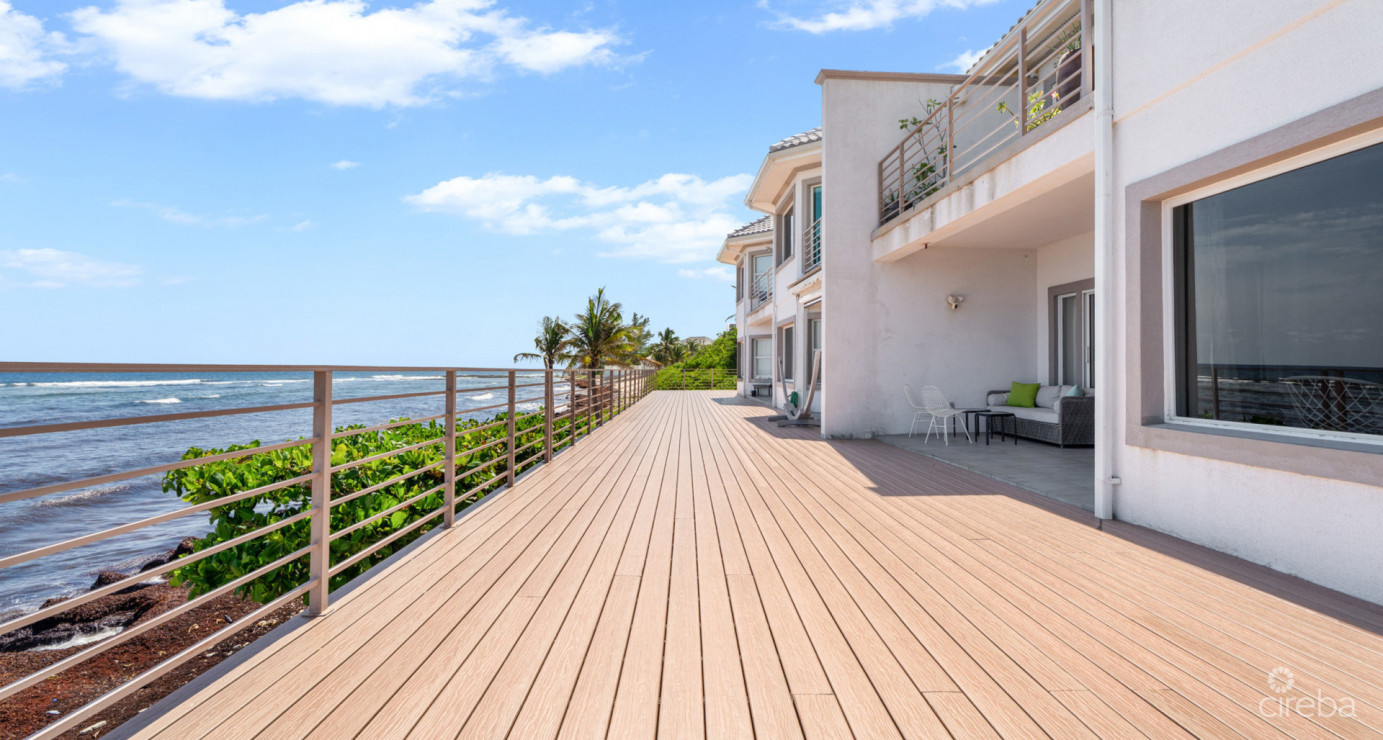 Old Prospect Groves #13 (stunning 3 Bed, 3 Bath W/ Den Beachfront Residence)