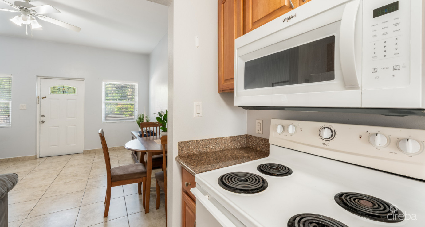 #44 Executive Suites  George Town - Investor Opportunity, 1 Bed Middle Unit