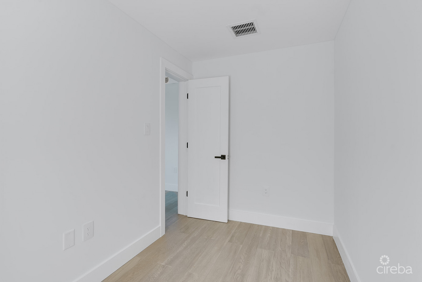 Kingsley Townhomes 2 Bed Plus Den Unit 2.