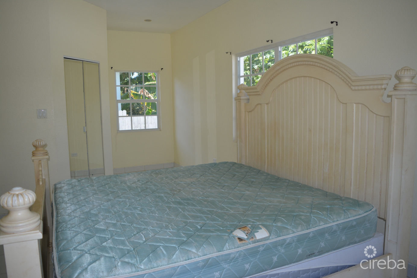 Royal Heights Half Duplex