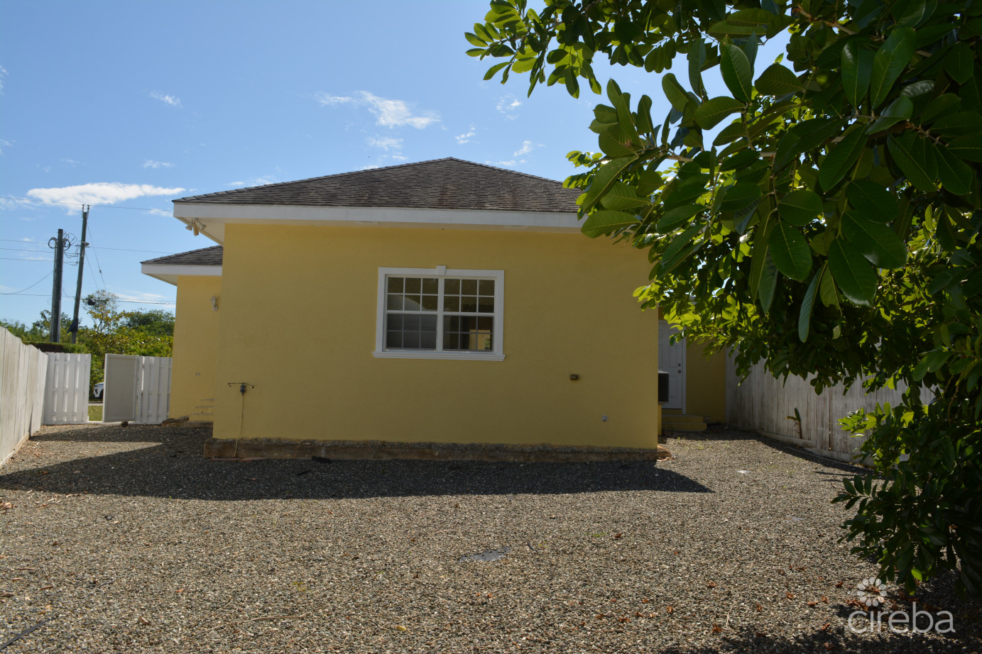 Royal Heights Half Duplex