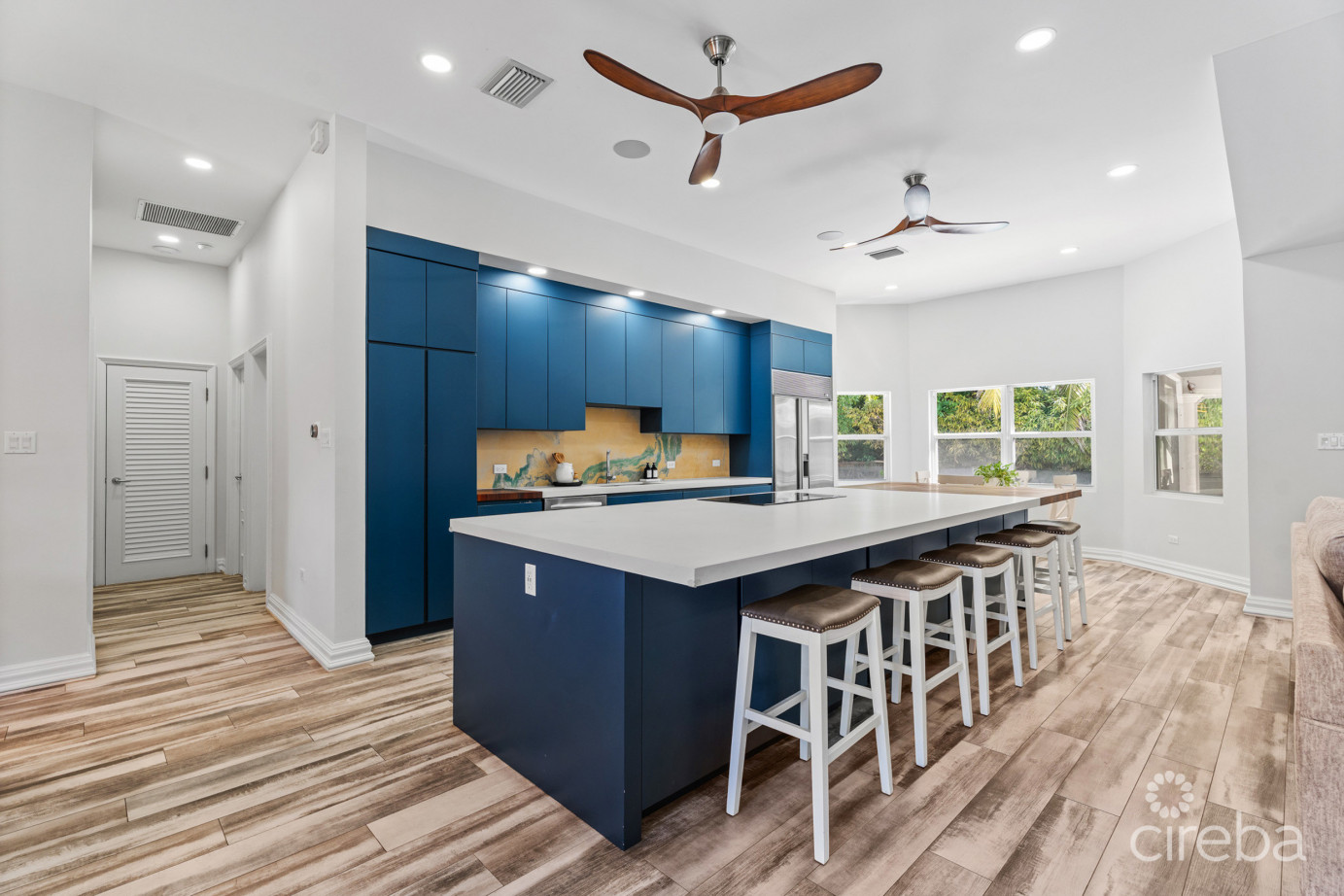 Jacaranda Court 35, South Sound Home