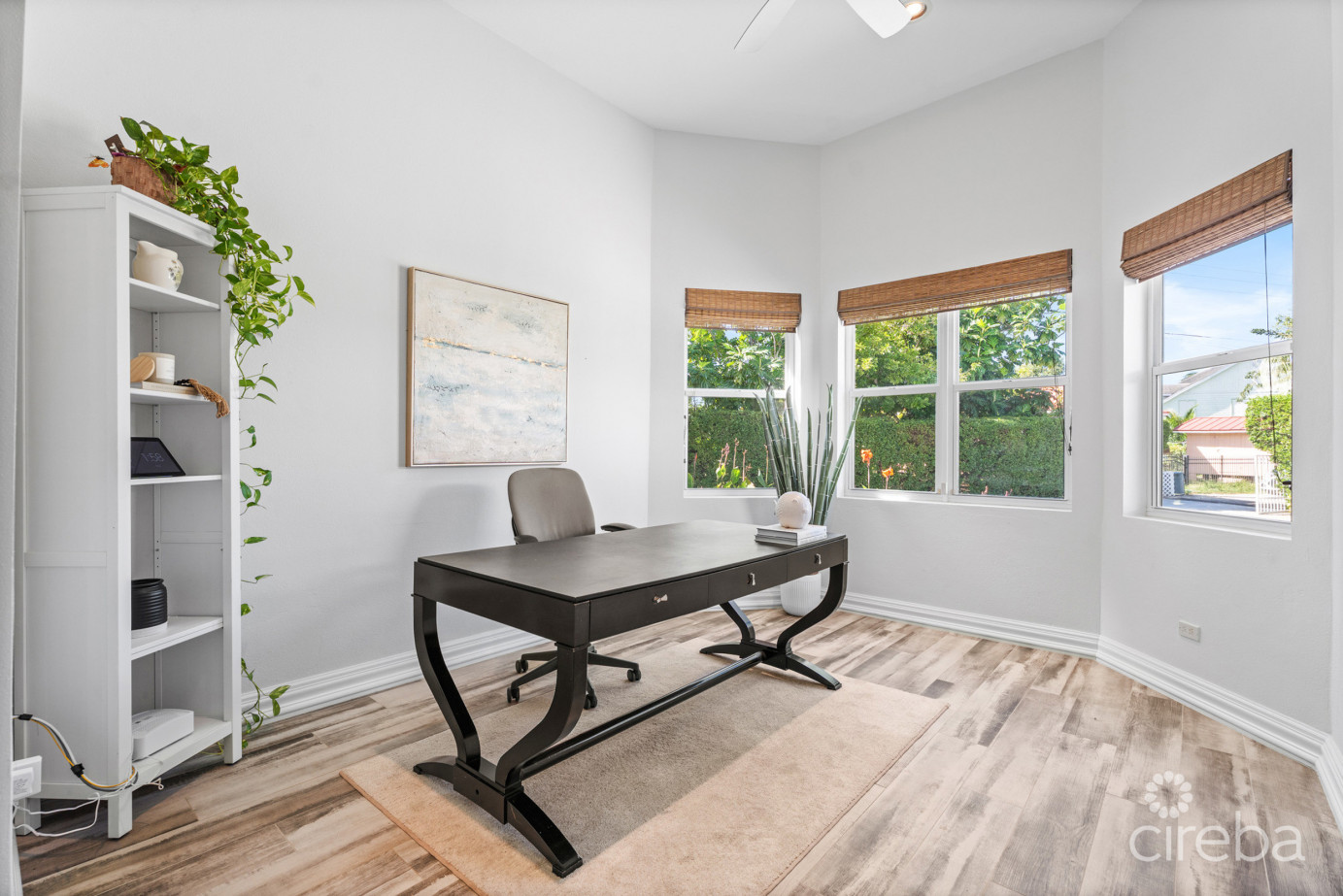 Jacaranda Court 35, South Sound Home