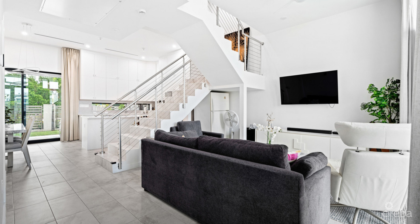 Bahia #6 (south Sound 3 Bed / 3.5 Bath Modern Townhouse)