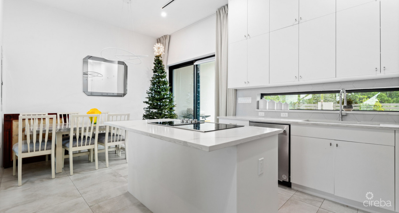 Bahia #6 (south Sound 3 Bed / 3.5 Bath Modern Townhouse)