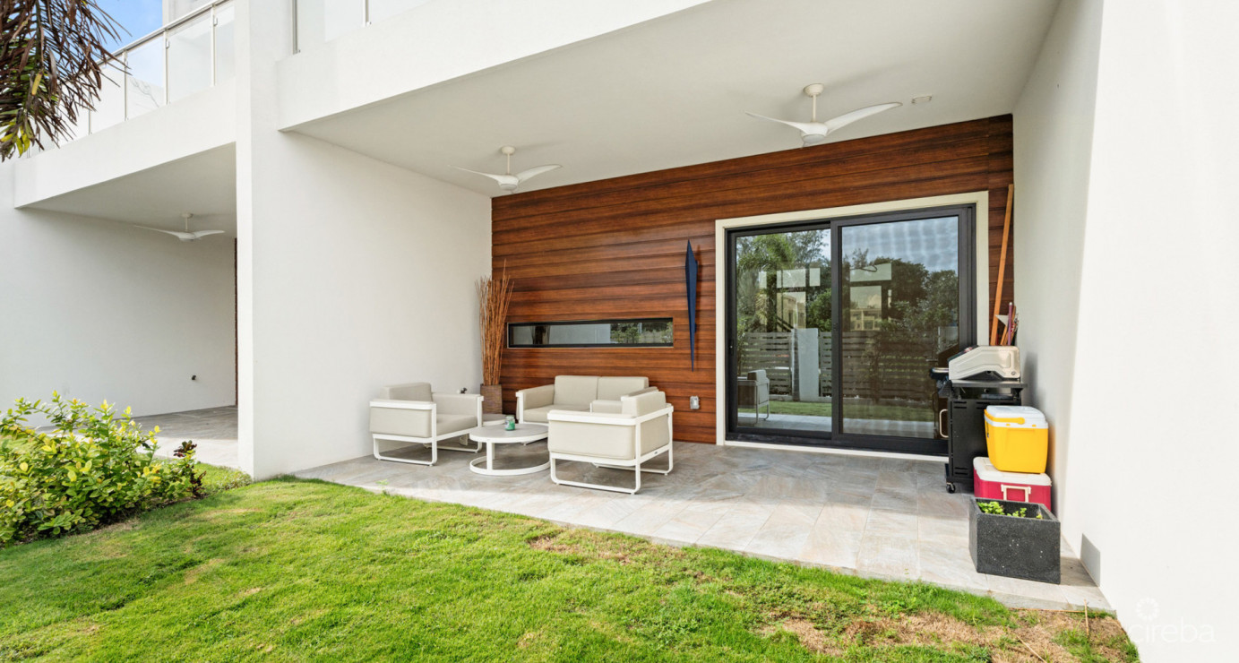 Bahia #6 (south Sound 3 Bed / 3.5 Bath Modern Townhouse)